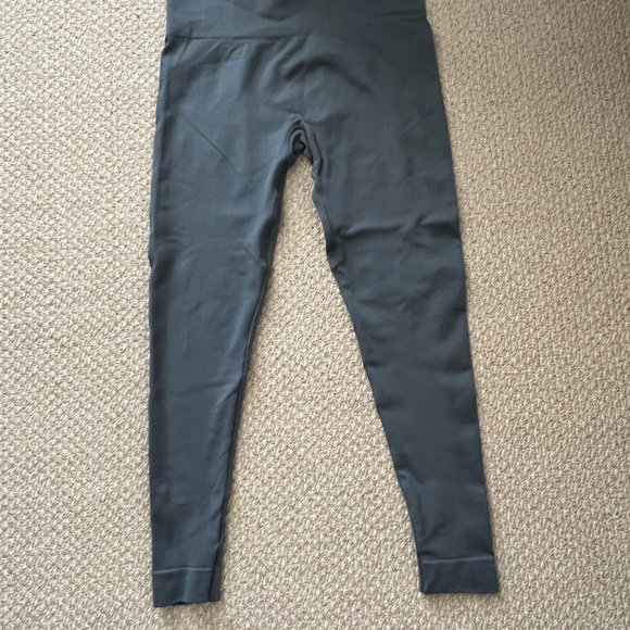 Set Active Set - Picture 2 of 3